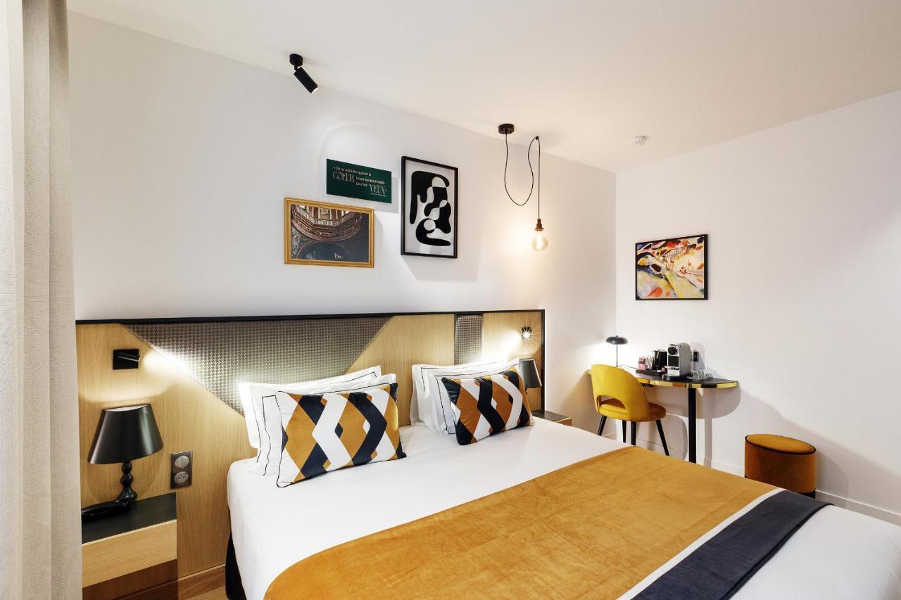 สตาร์ ช็องเซลิเซ่ Hotel ปารีส ภายนอก รูปภาพ