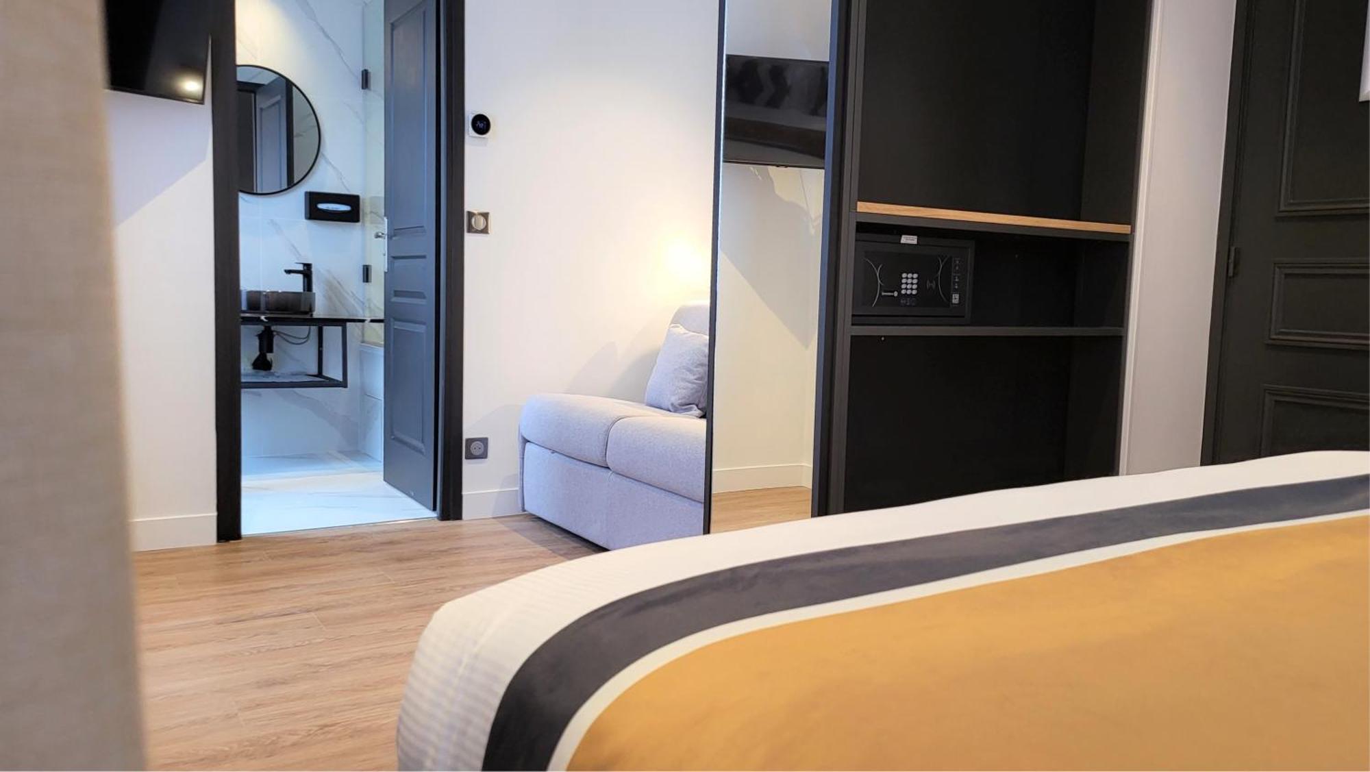 สตาร์ ช็องเซลิเซ่ Hotel ปารีส ภายนอก รูปภาพ
