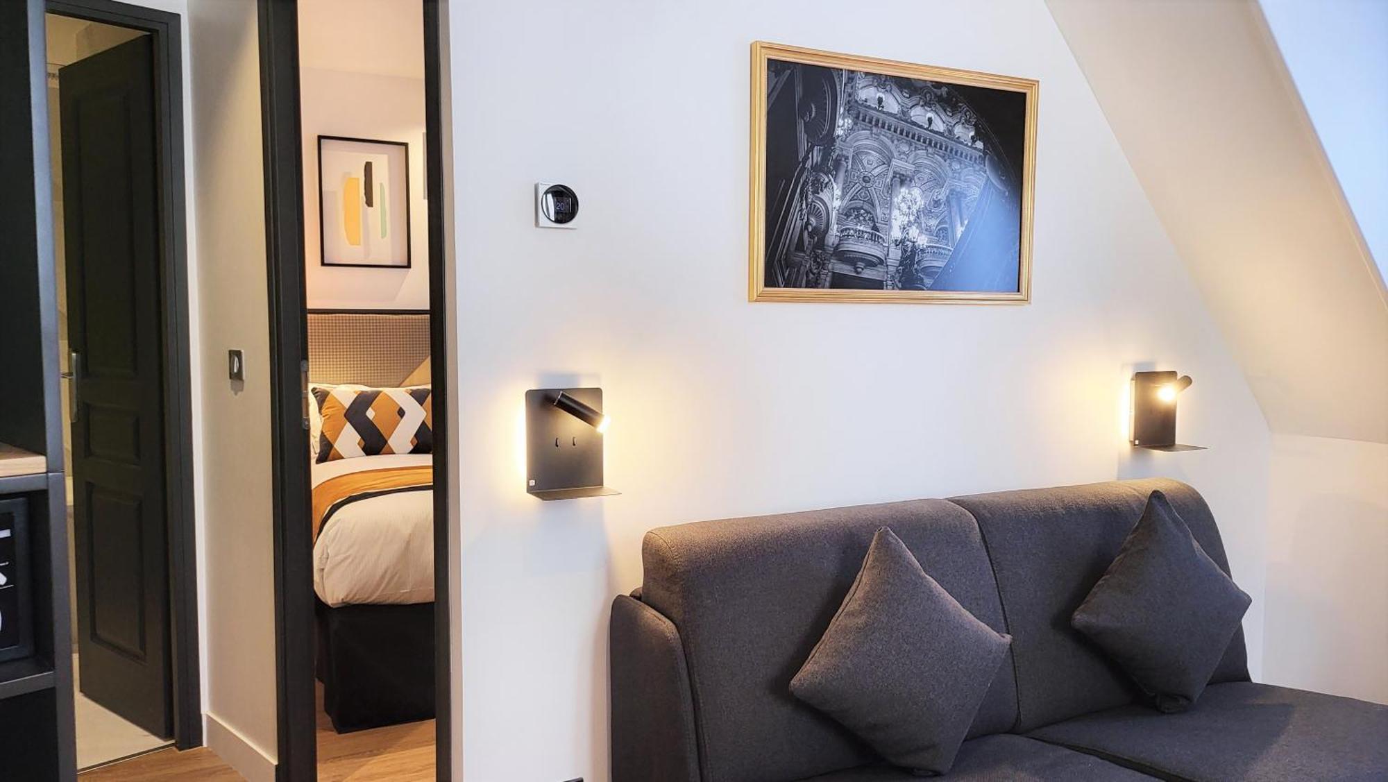 สตาร์ ช็องเซลิเซ่ Hotel ปารีส ภายนอก รูปภาพ